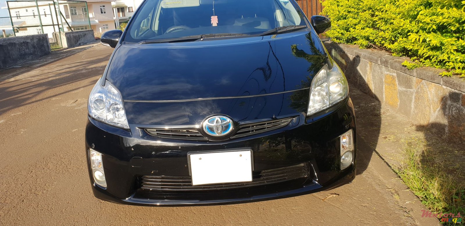 2010' Toyota Prius photo #1