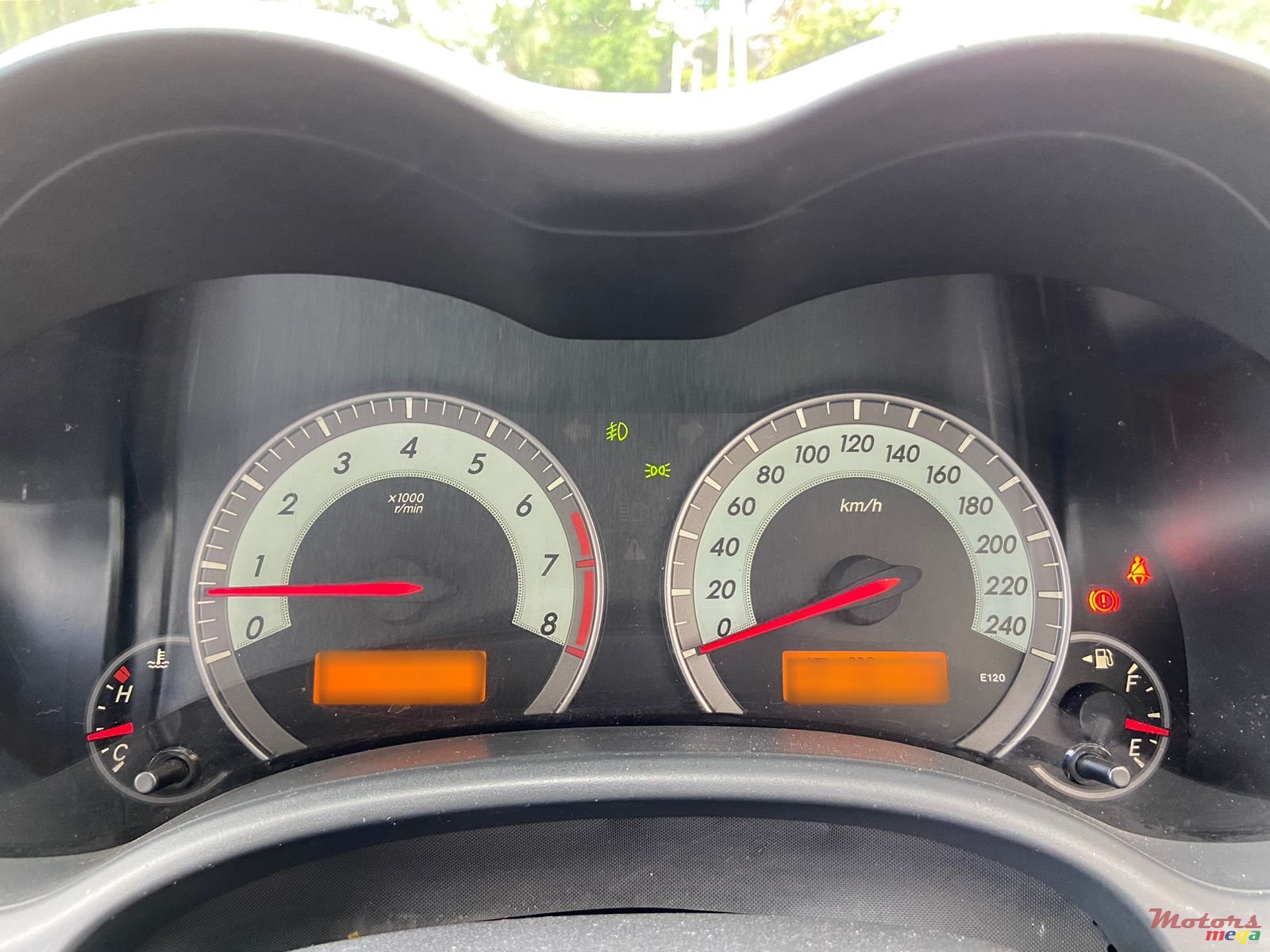 2013' Toyota Corolla photo #3