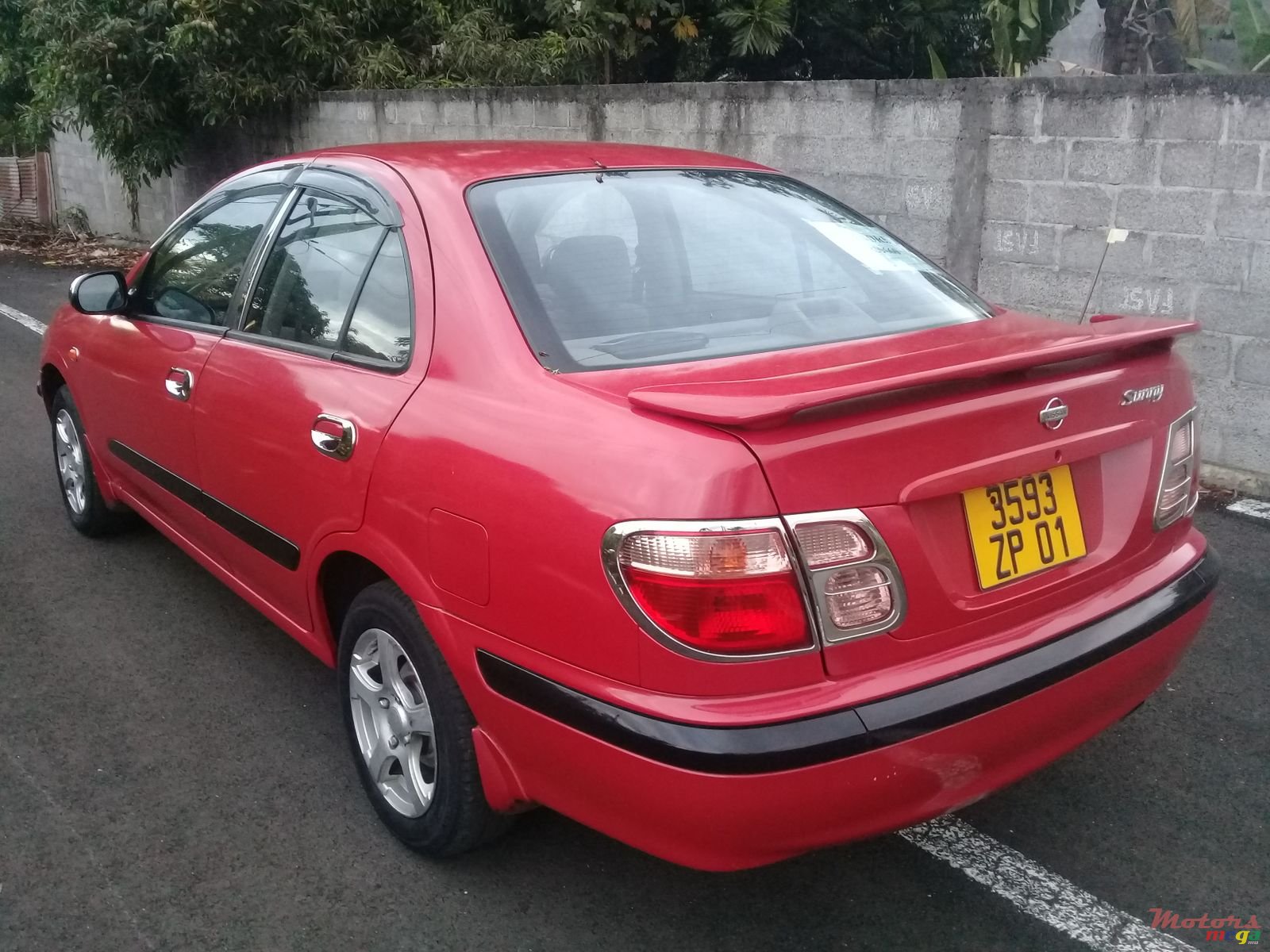 2001' Nissan Sunny V photo #3