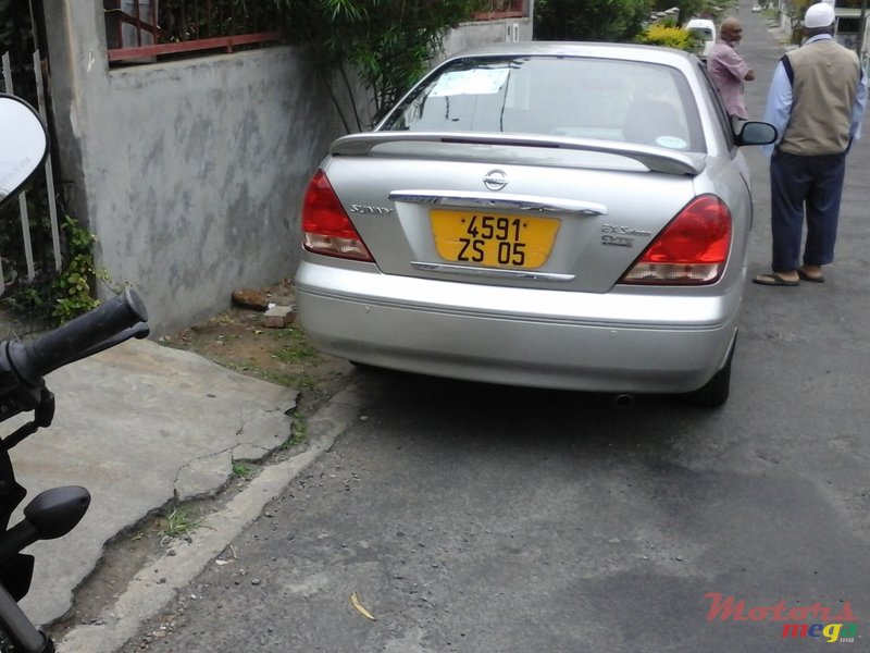 2005' Nissan Sunny photo #3