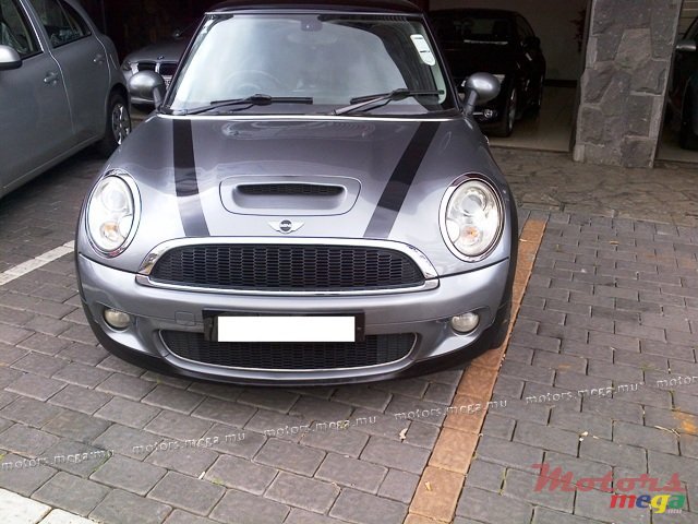 2008' MINI Cooper S photo #1