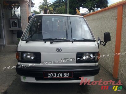 1989' Toyota lite ace photo #1