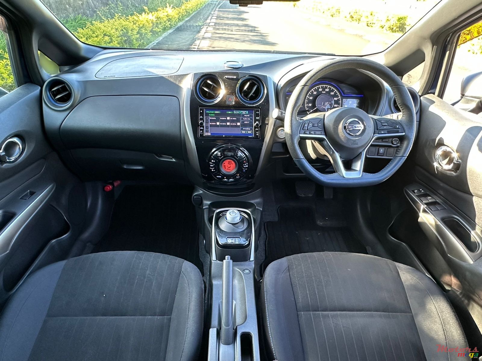 2020' Nissan Note autech photo #5