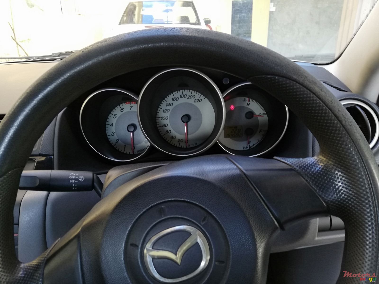 2007' Mazda 3 photo #5