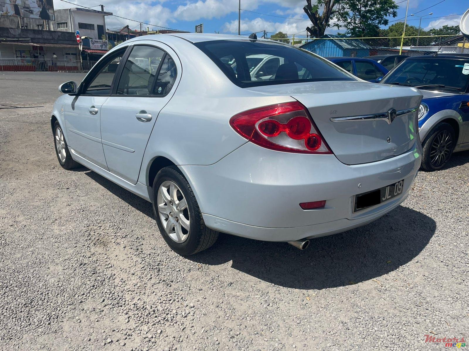 2009' Proton Persona photo #2