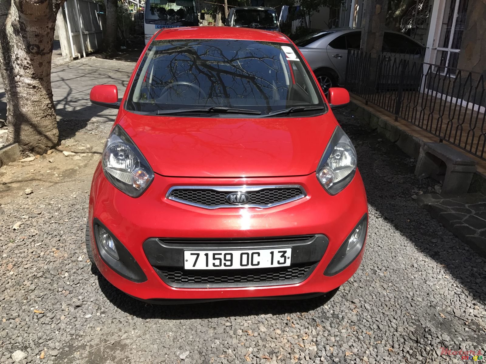 2013' Kia Picanto photo #2