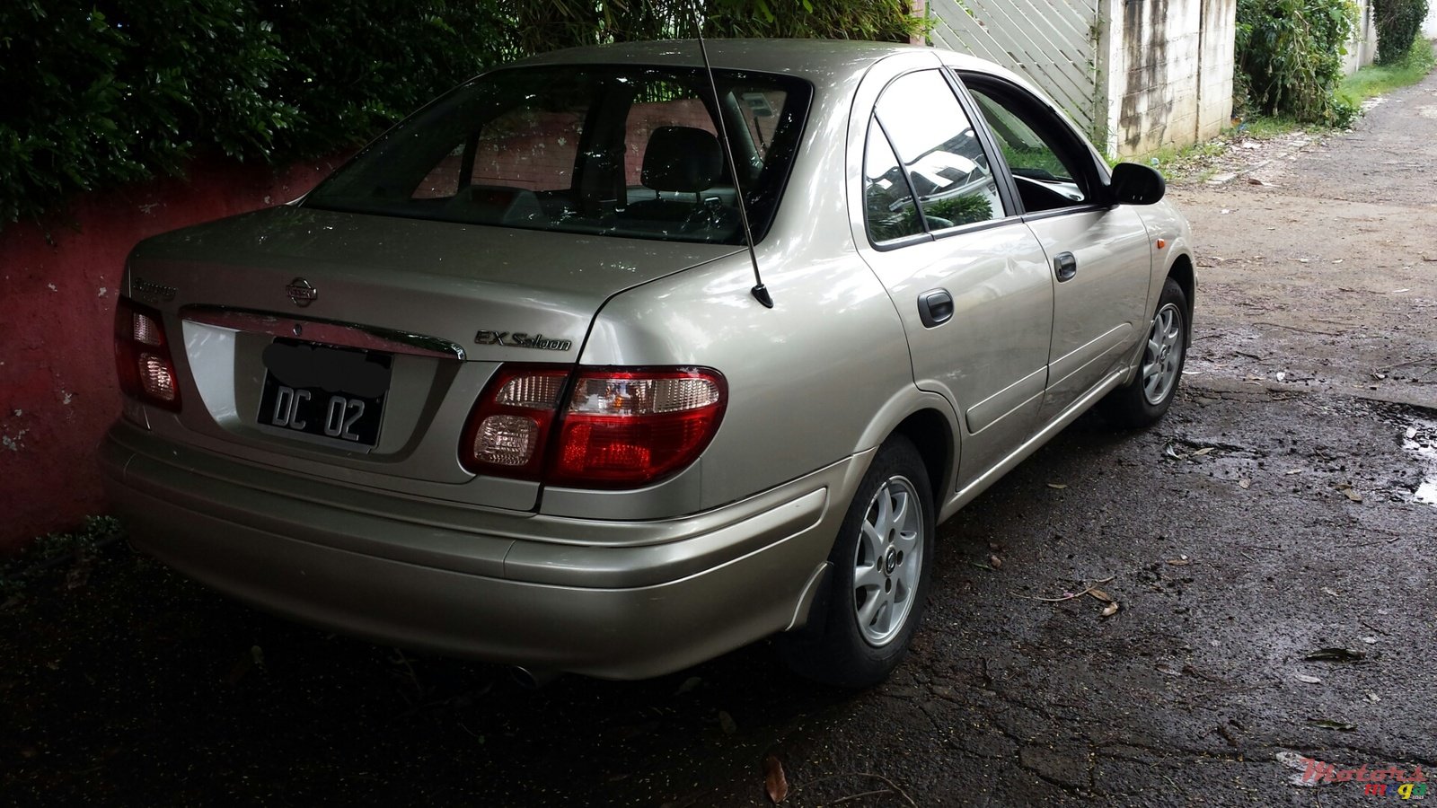 2002' Nissan Sunny N16 photo #2