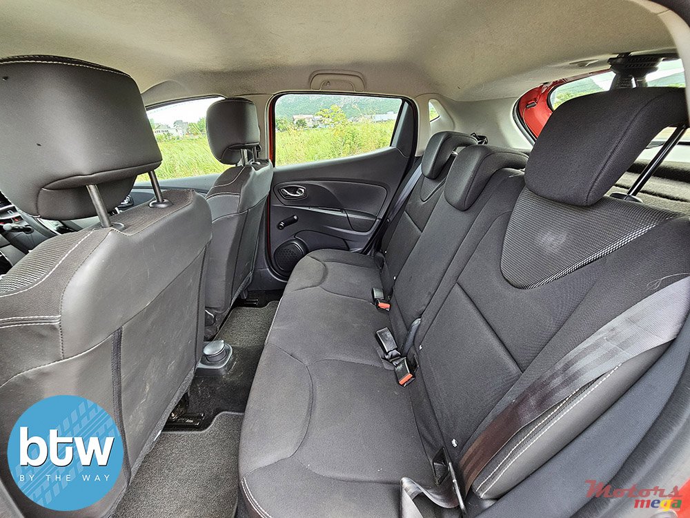 2013' Renault Clio 4 EXPRESSION photo #6