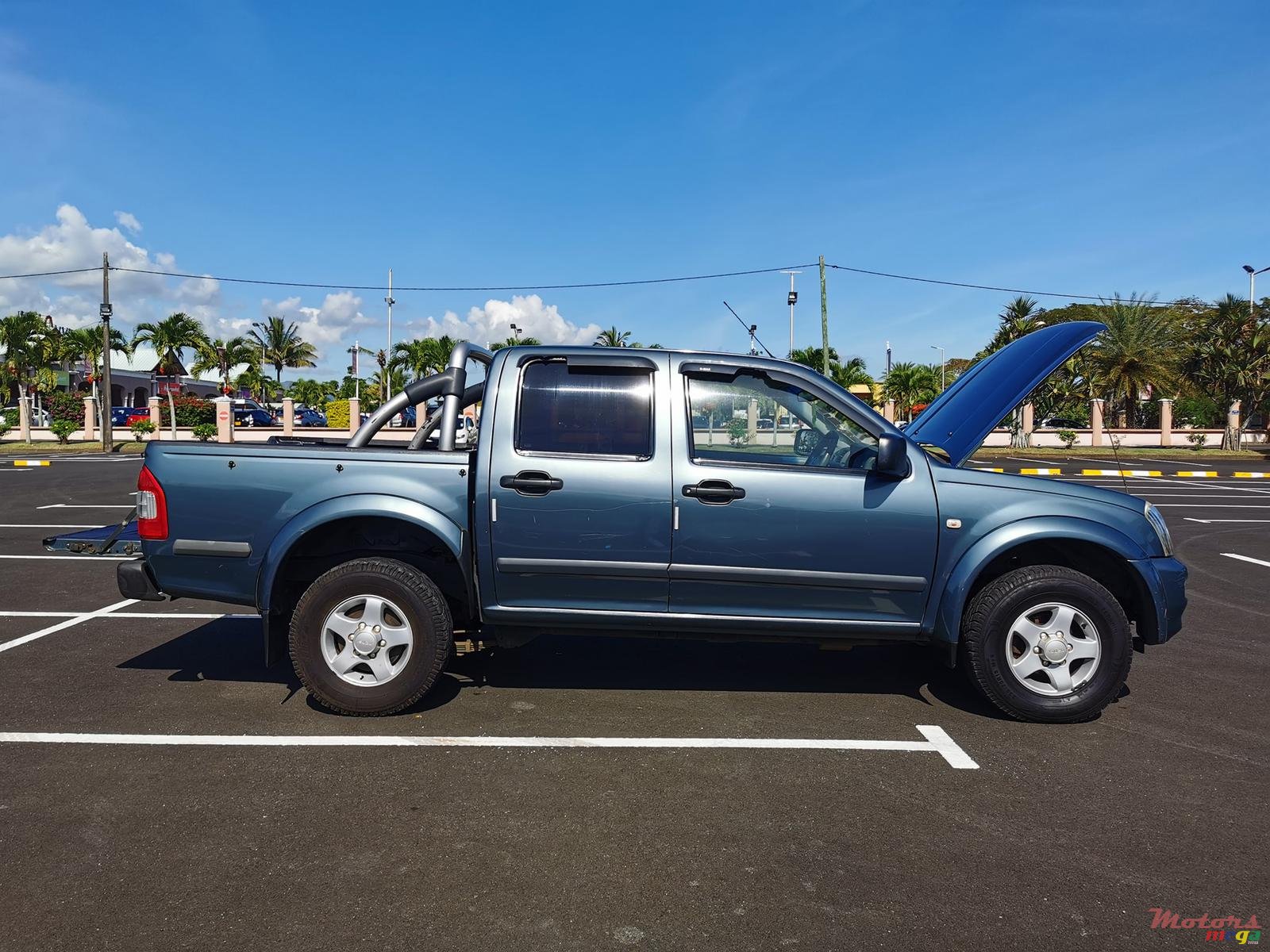 2007' Isuzu D-Max KB 250 photo #4