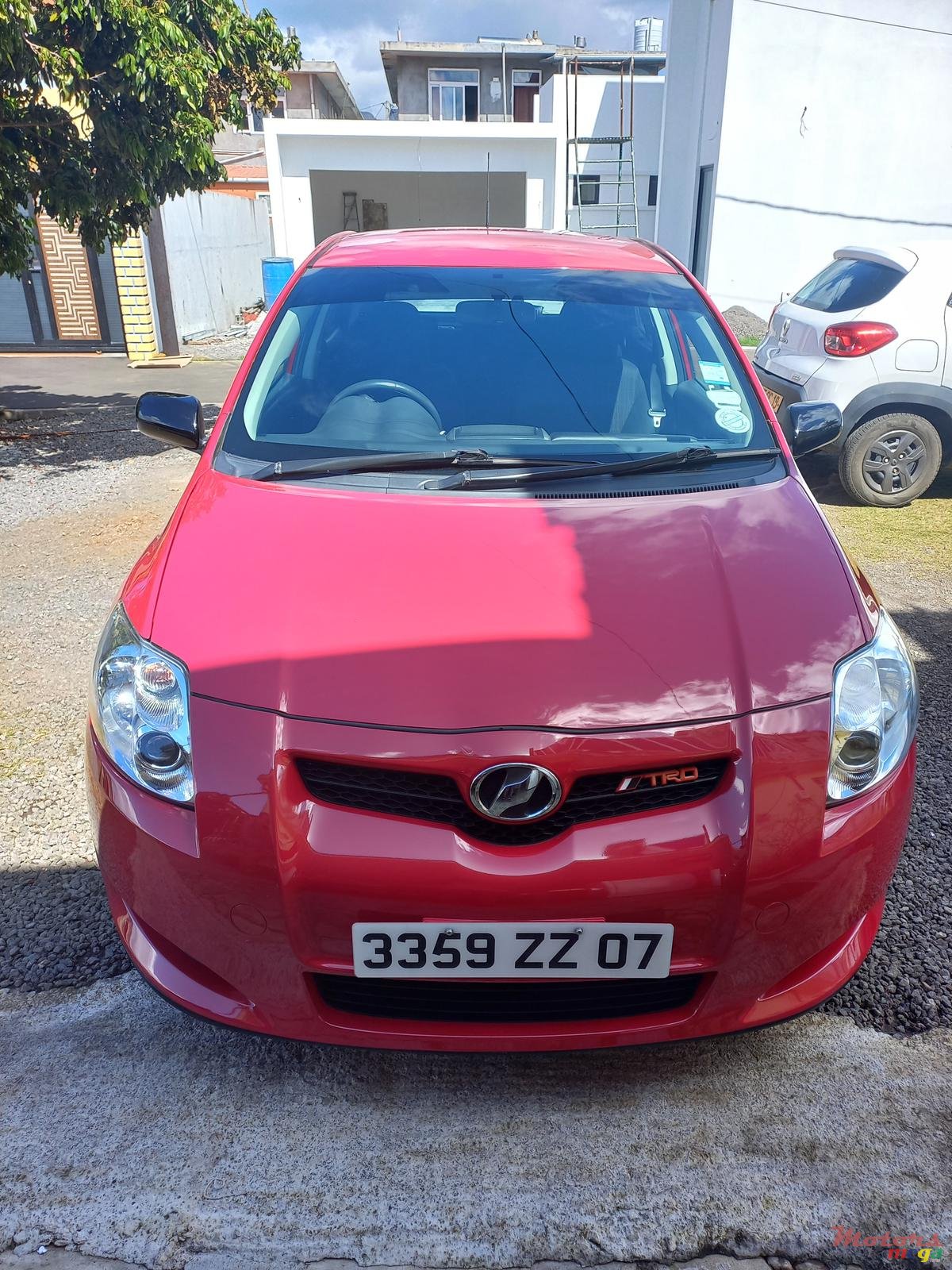 2007' Toyota Auris photo #7