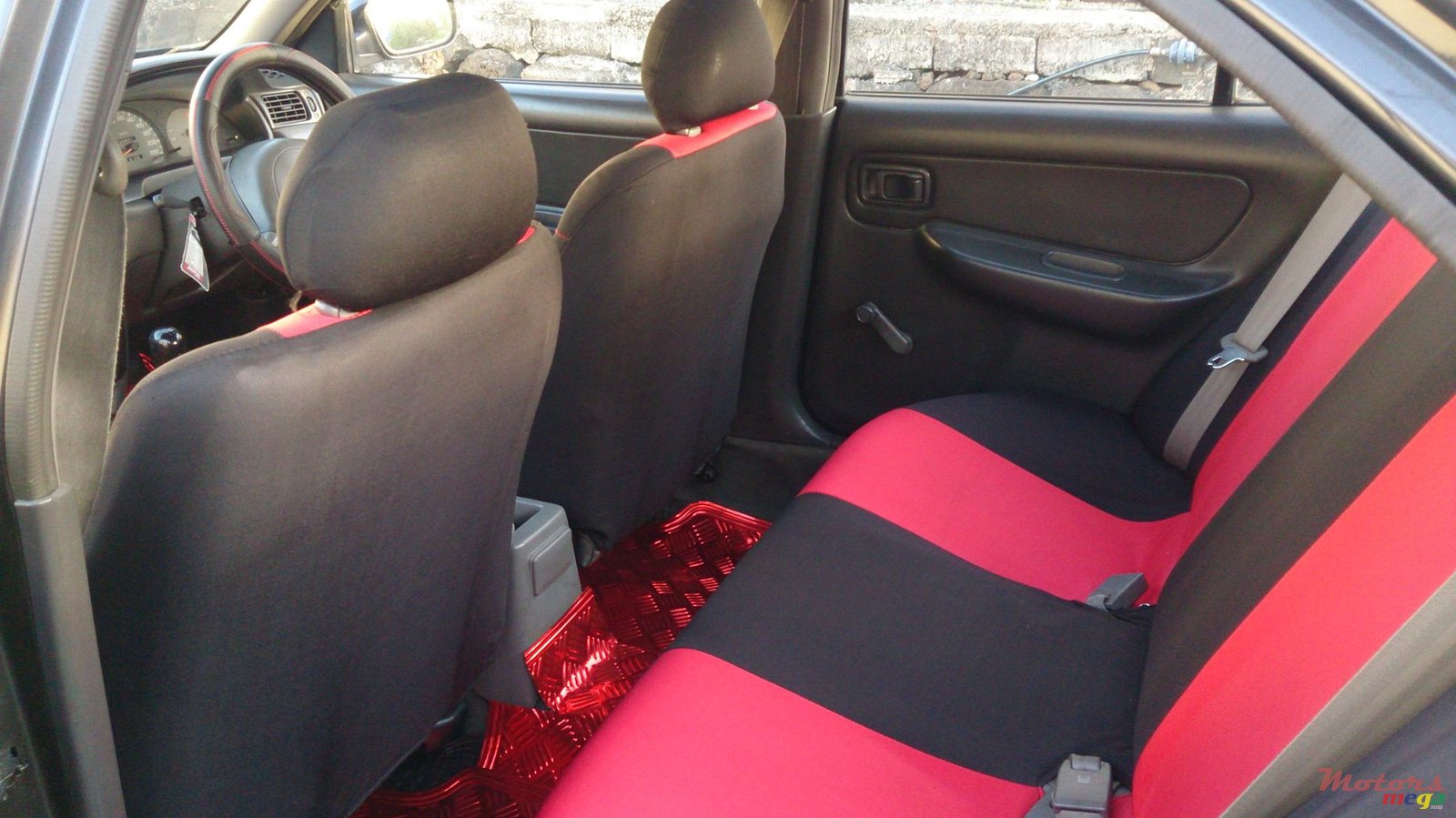 1995' Nissan Sunny photo #2