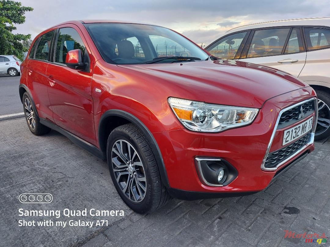 2017' Mitsubishi ASX photo #1