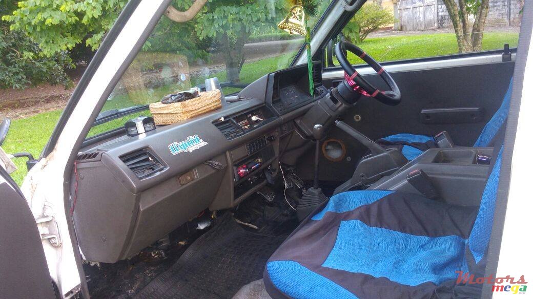 1994' Nissan Vanette pass Vanette Private photo #6