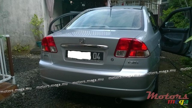 2004' Honda photo #3