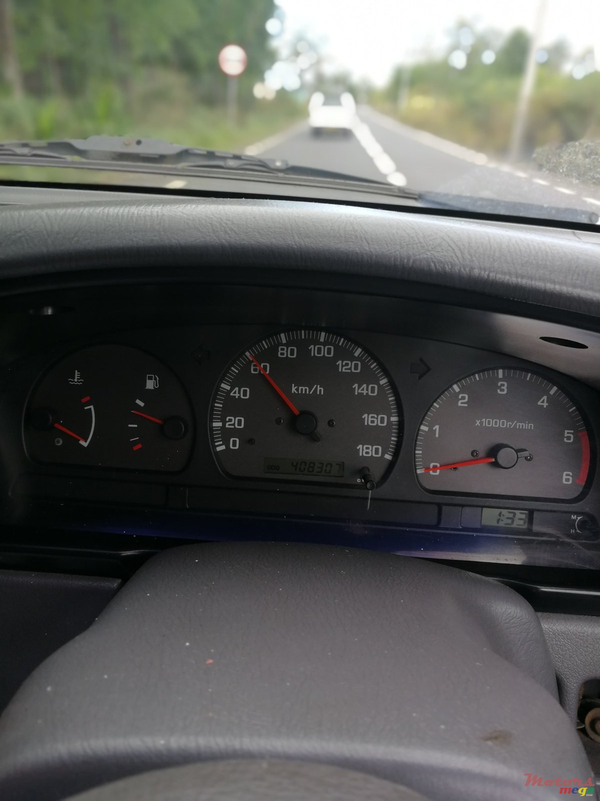 1997' Nissan Hardbody 4X 2 TD27 photo #4