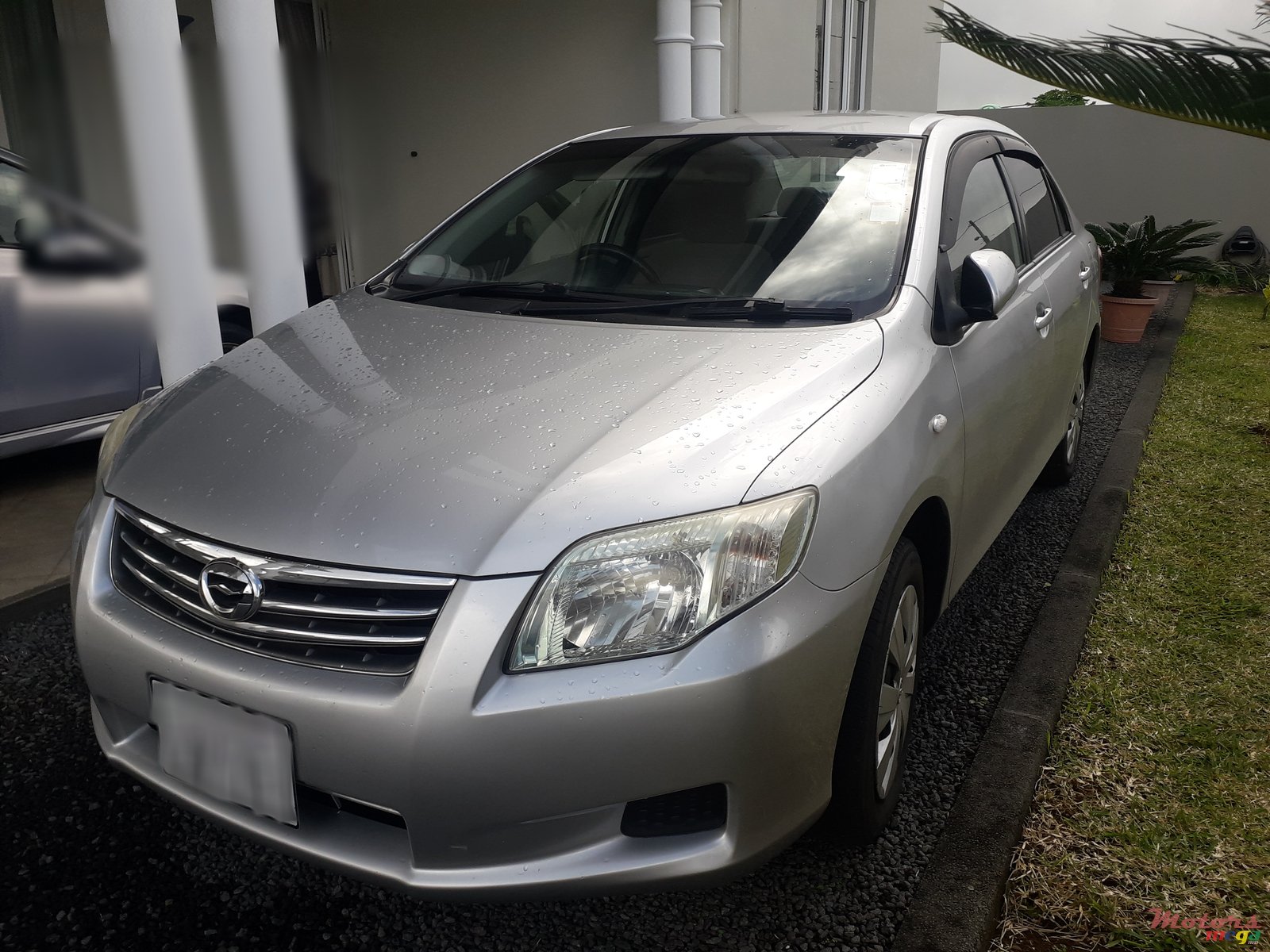 2011' Toyota Axio photo #1