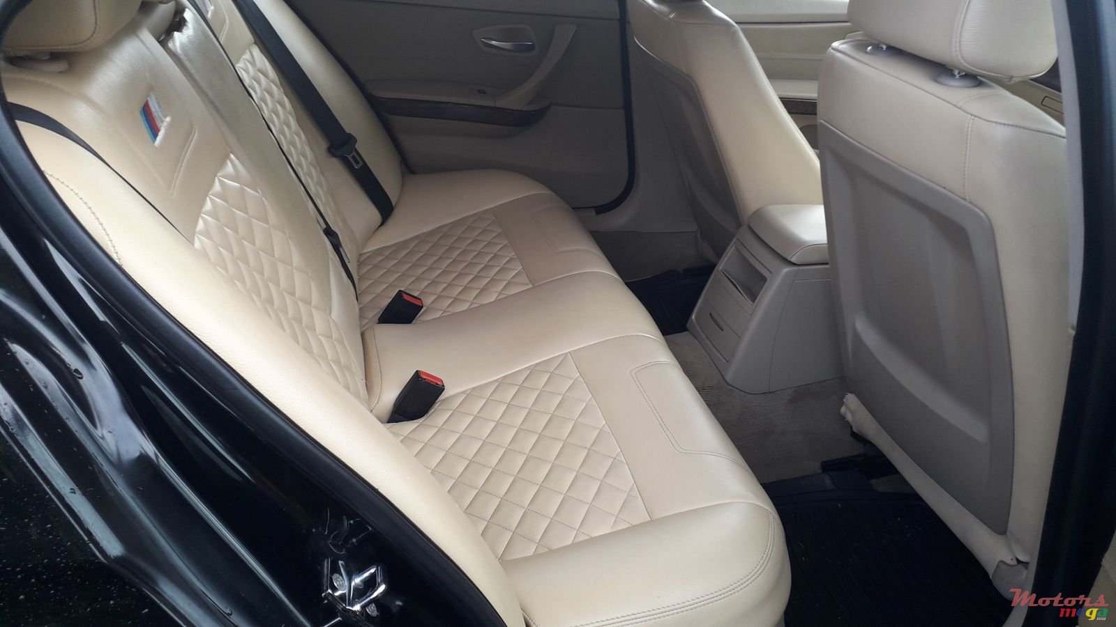 2005' BMW 320 Manual with Pte No. photo #4