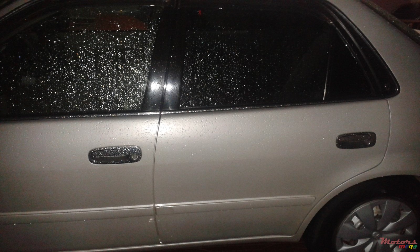 2000' Toyota Corolla photo #3