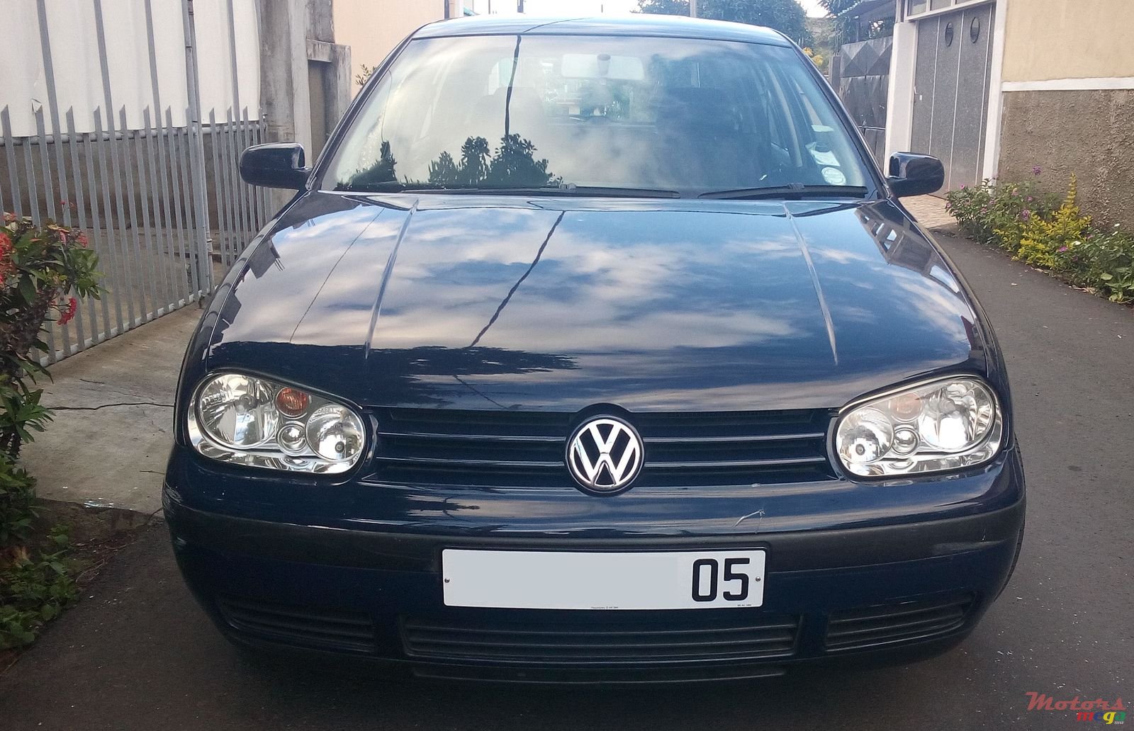 2005' Volkswagen photo #1