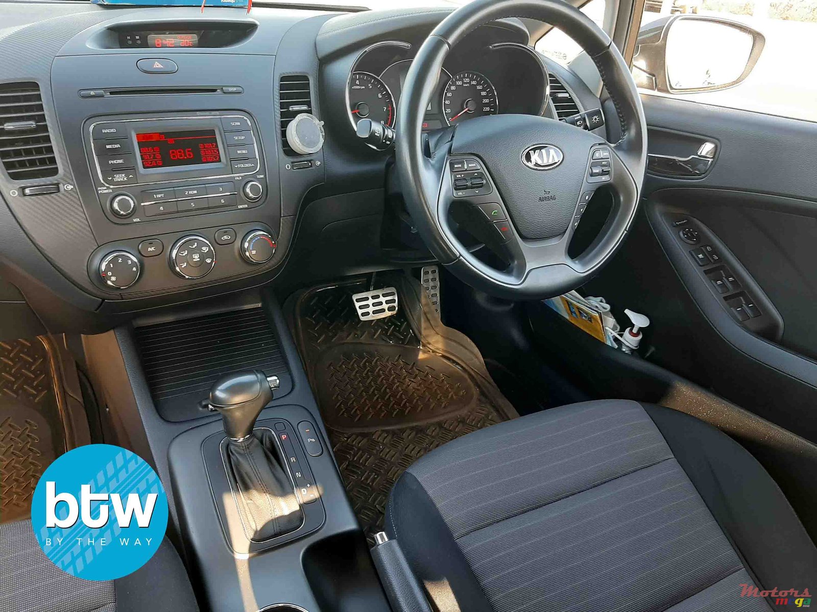 2014' Kia Cerato photo #6