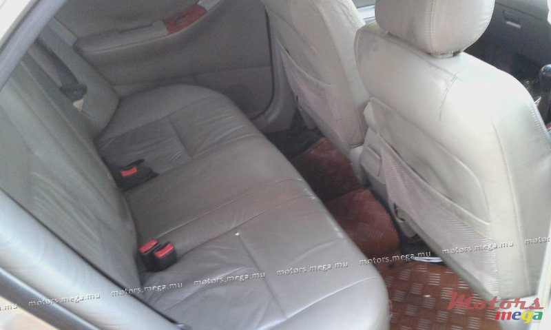 2002' Toyota Nze photo #4