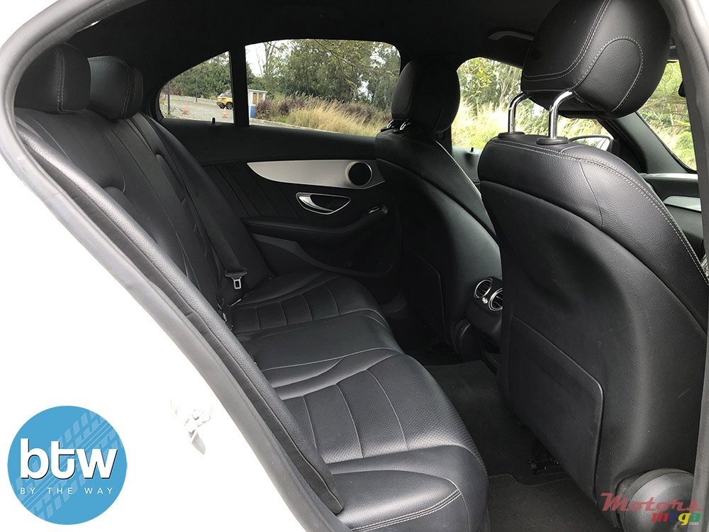 2015' Mercedes-Benz C 180 photo #7