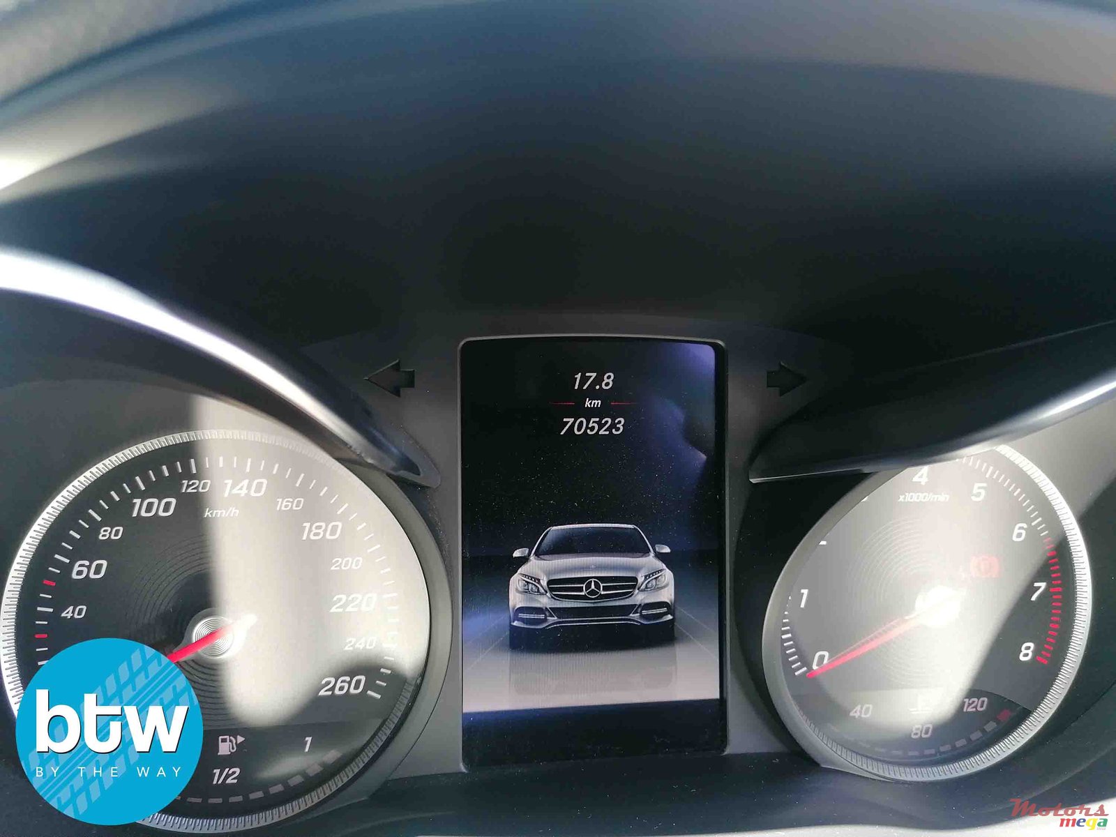 2014' Mercedes-Benz C-Class photo #7