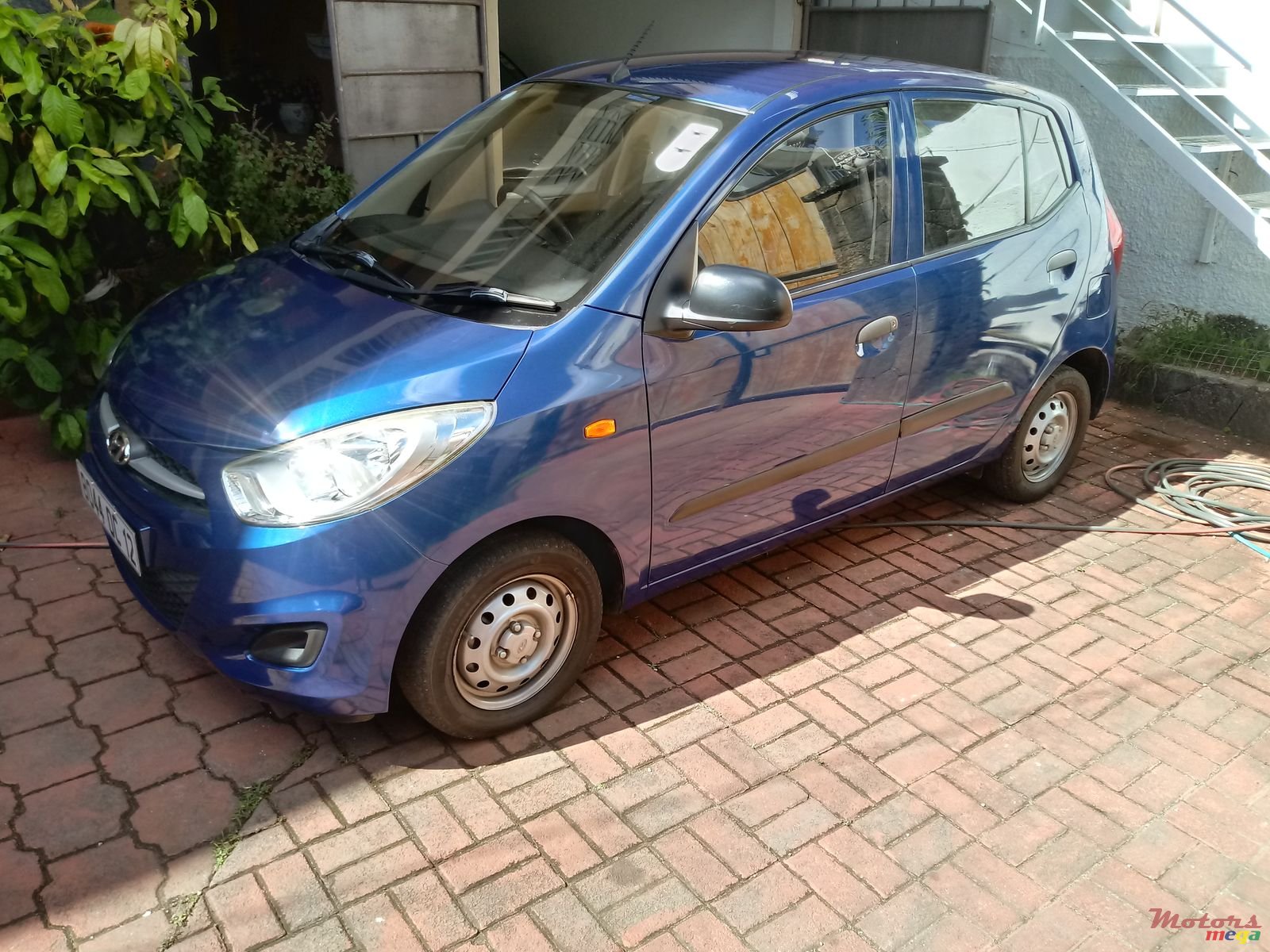 2012' Hyundai i10 photo #2