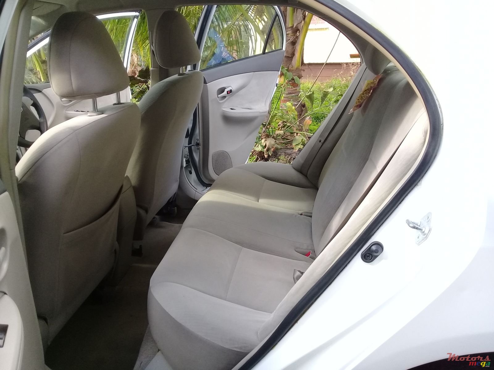 2008' Toyota Axio 0000000 photo #5