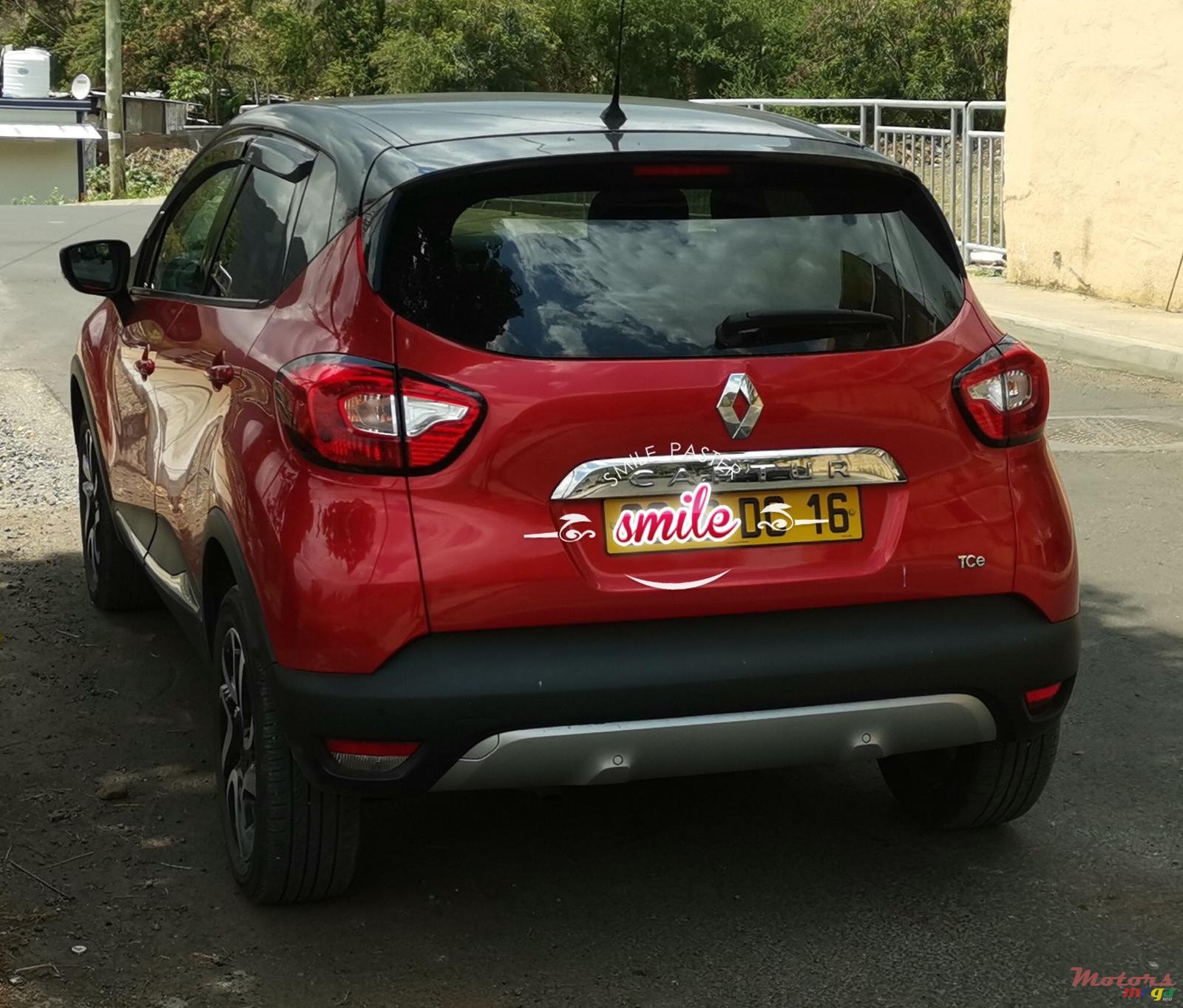 2016' Renault Captur photo #2