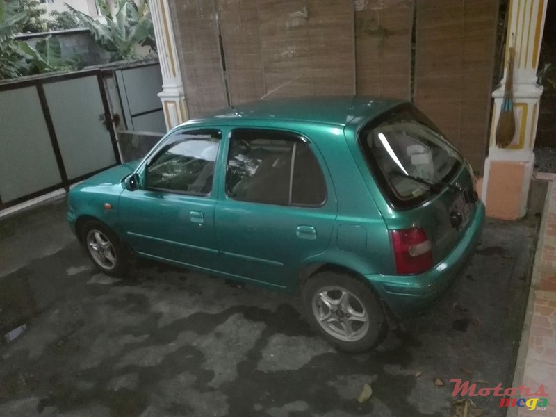 1999' Nissan Micra photo #1