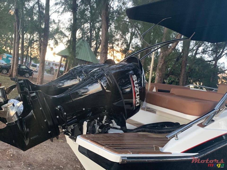 2020' Legend photo #6