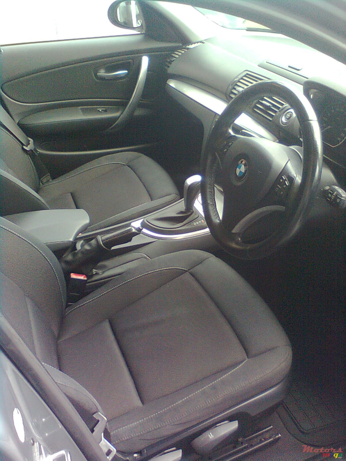 2009' BMW 116 photo #4
