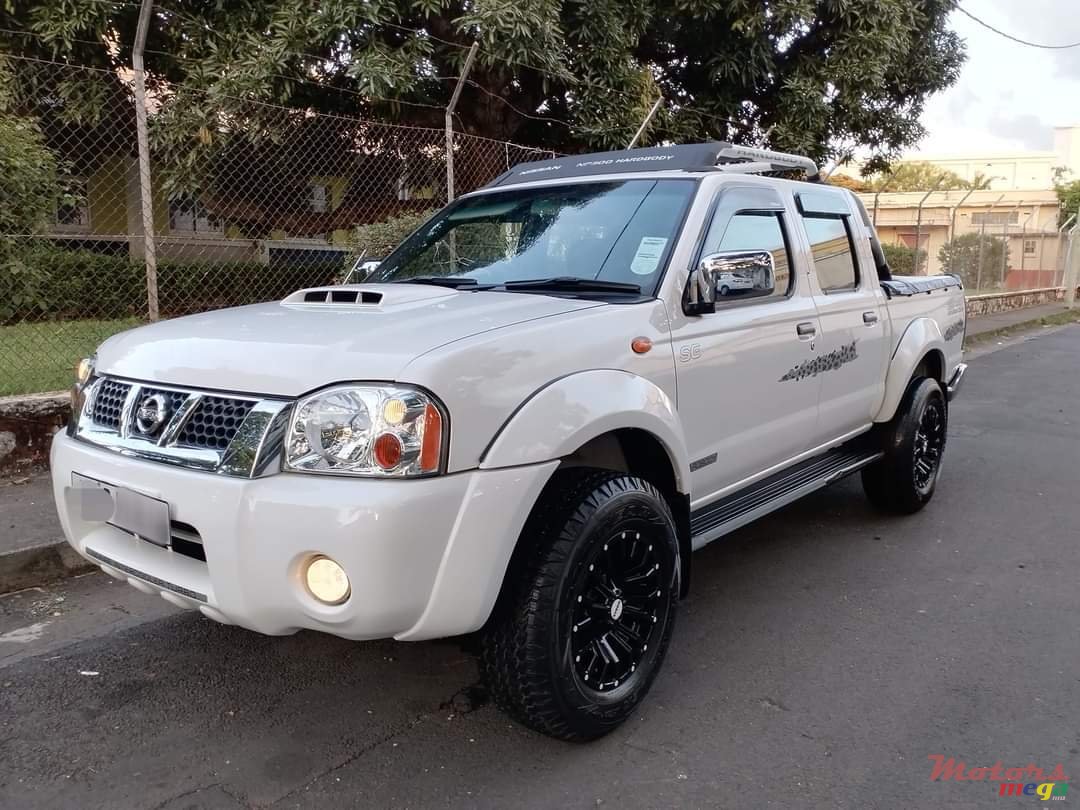 2019' Nissan NP300 Pickup photo #1