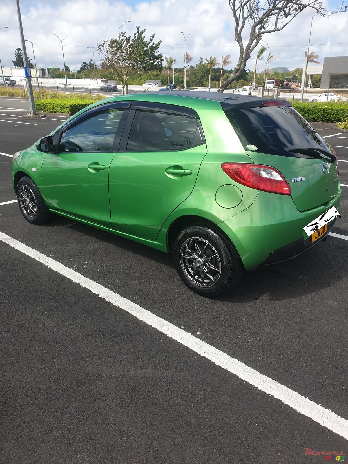 2008' Mazda Demio photo #1