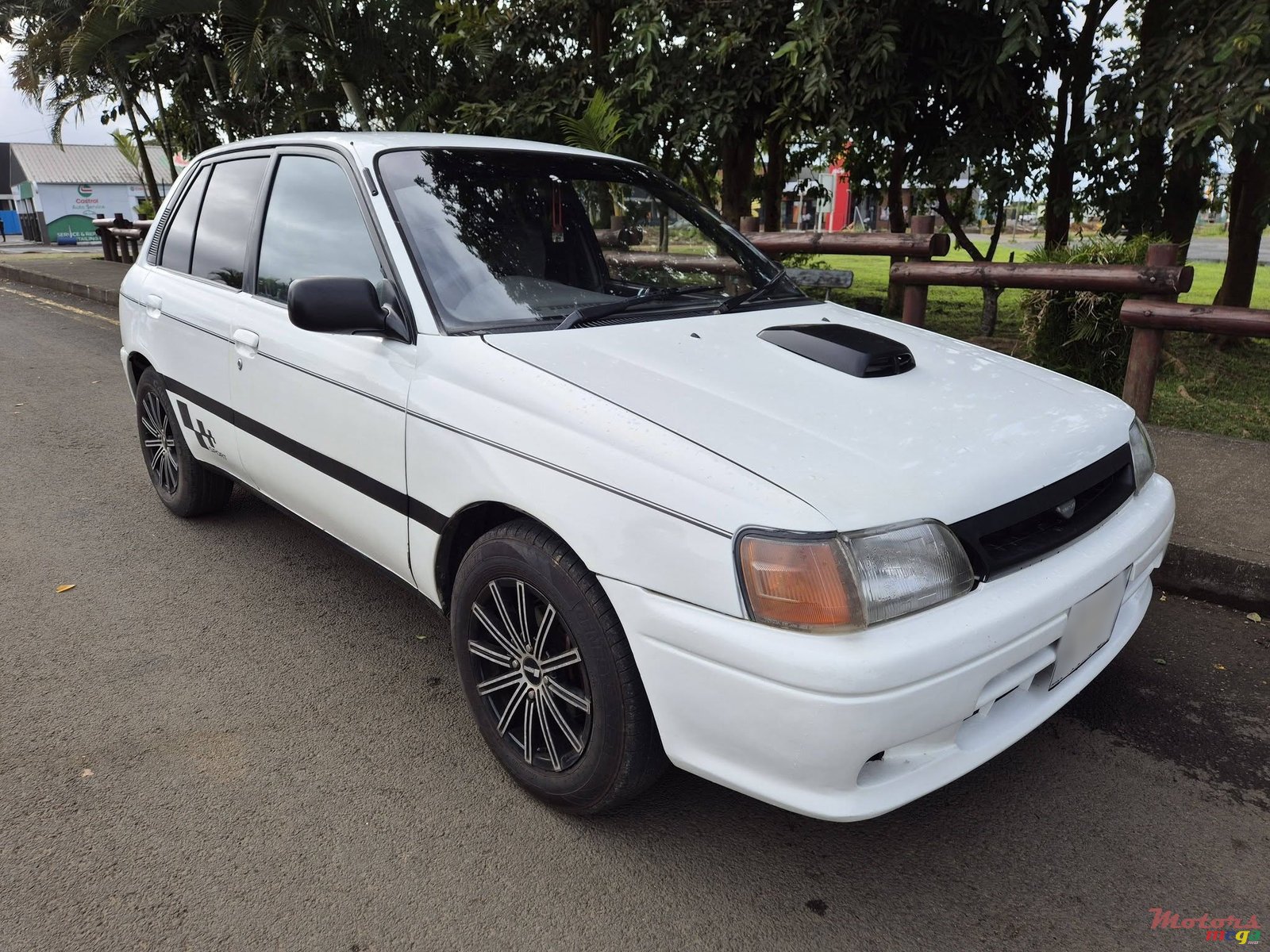 1996' Toyota Starlet photo #1