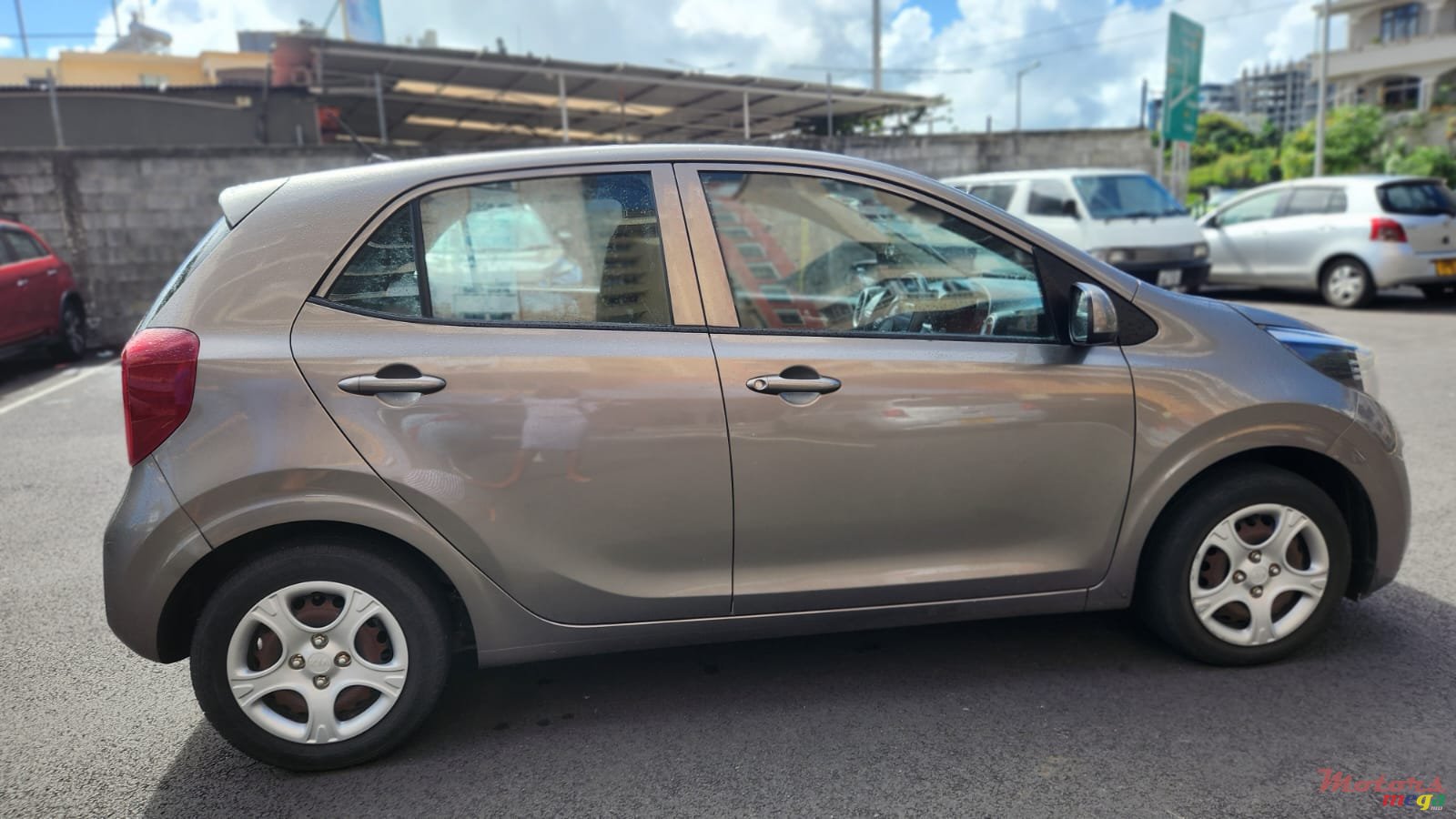 2017' Kia Picanto photo #2