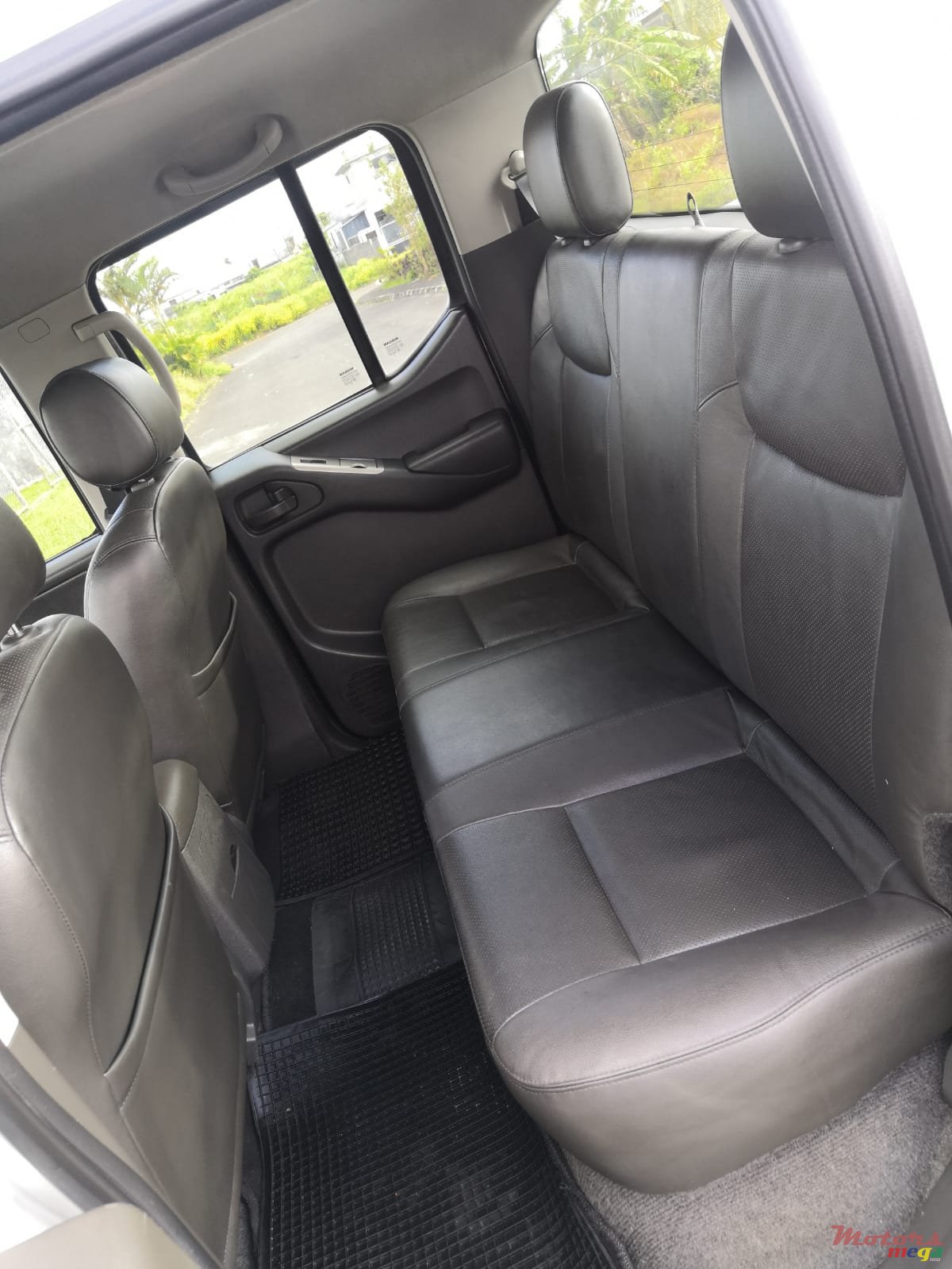 2016' Nissan Navara 4x4 Turbo Intercooler photo #2