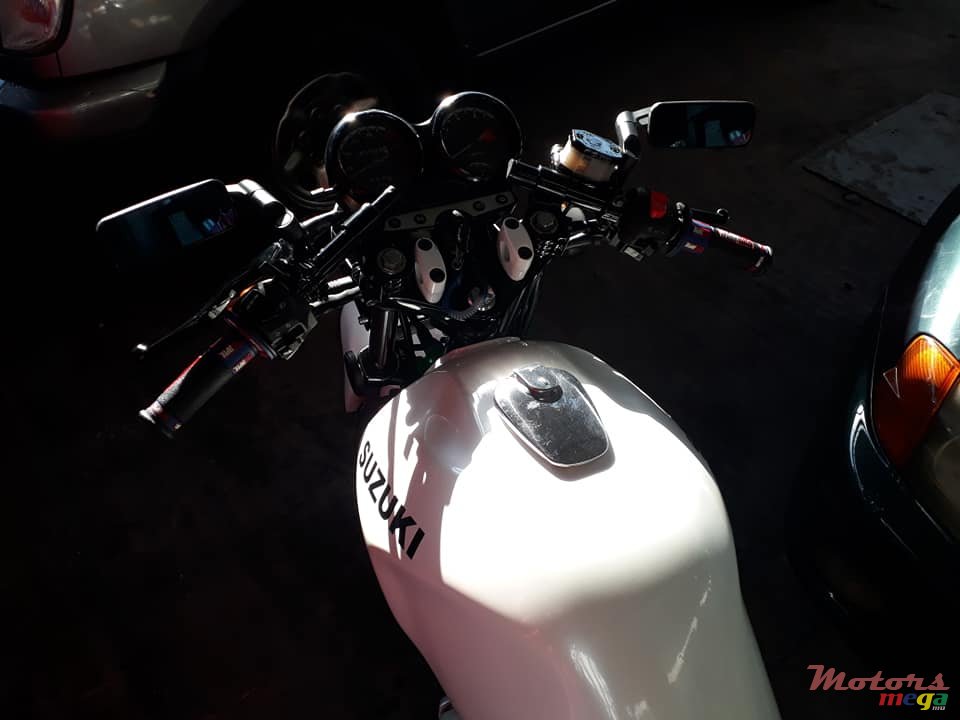 2013' Suzuki photo #7