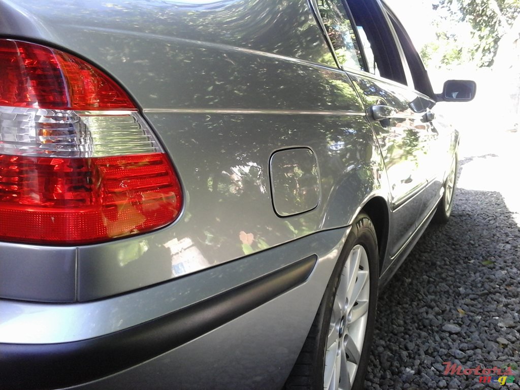 2004' BMW 3 Series photo #6