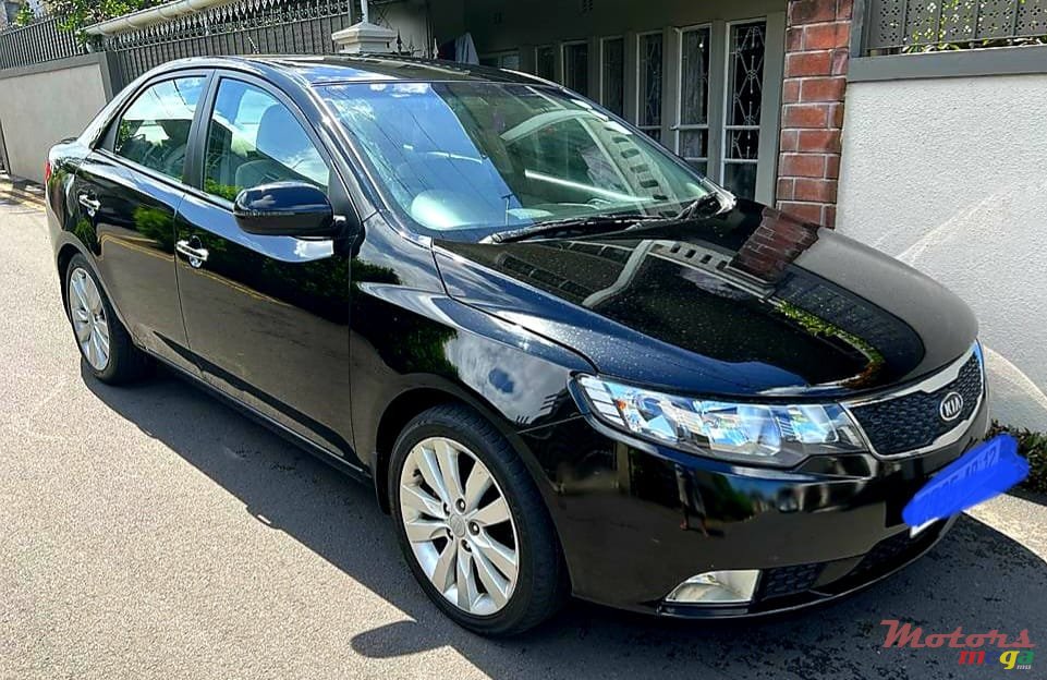 2012' Kia Cerato photo #1