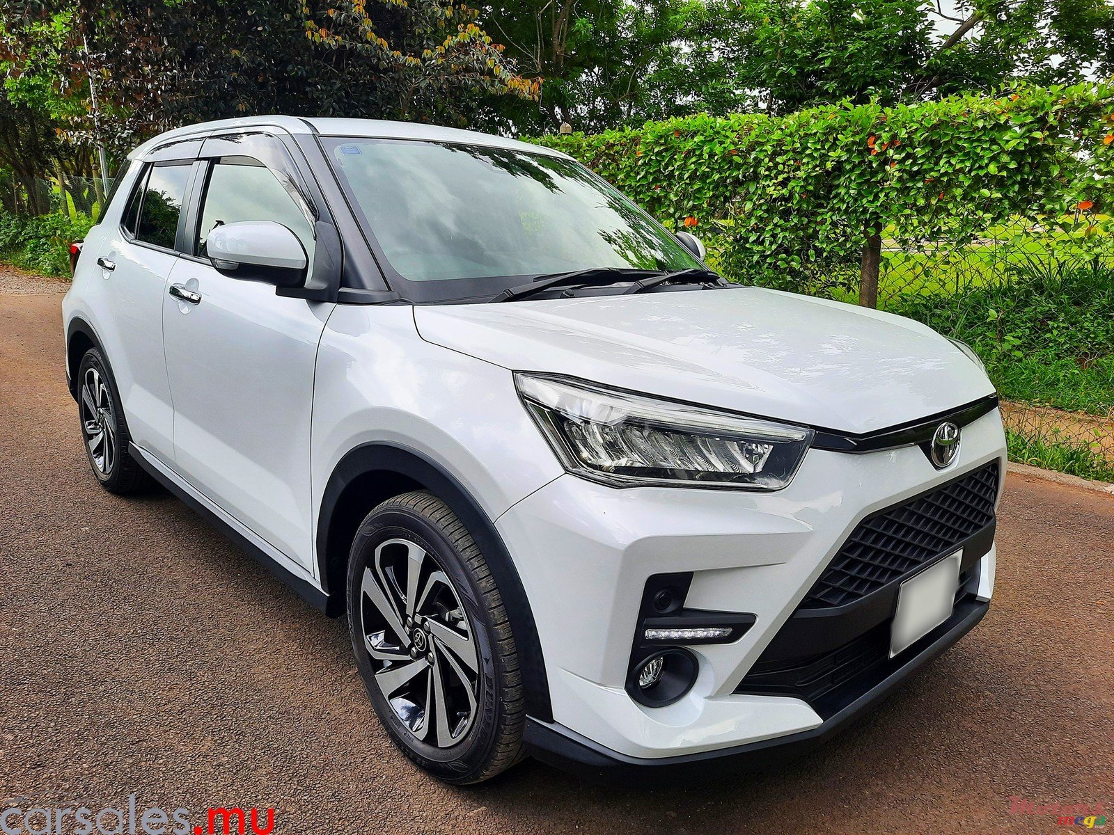 2020' Toyota Raize 1.0 photo #1