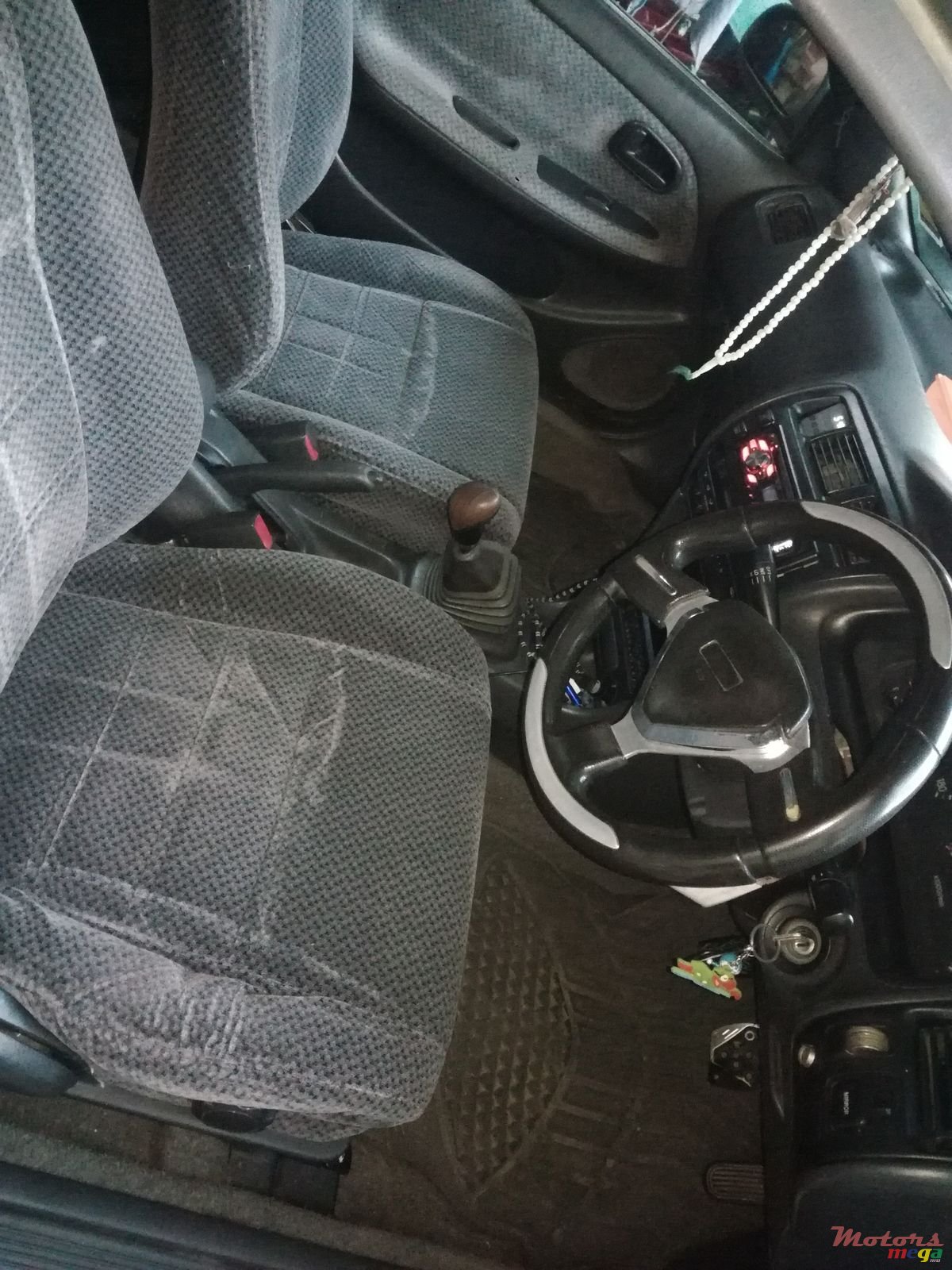 1995' Toyota Corolla photo #1