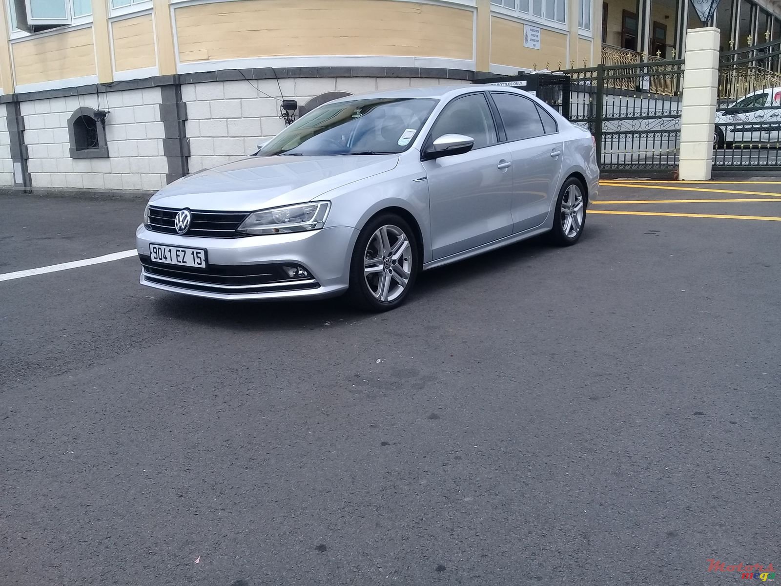 2015' Volkswagen Jetta III photo #1