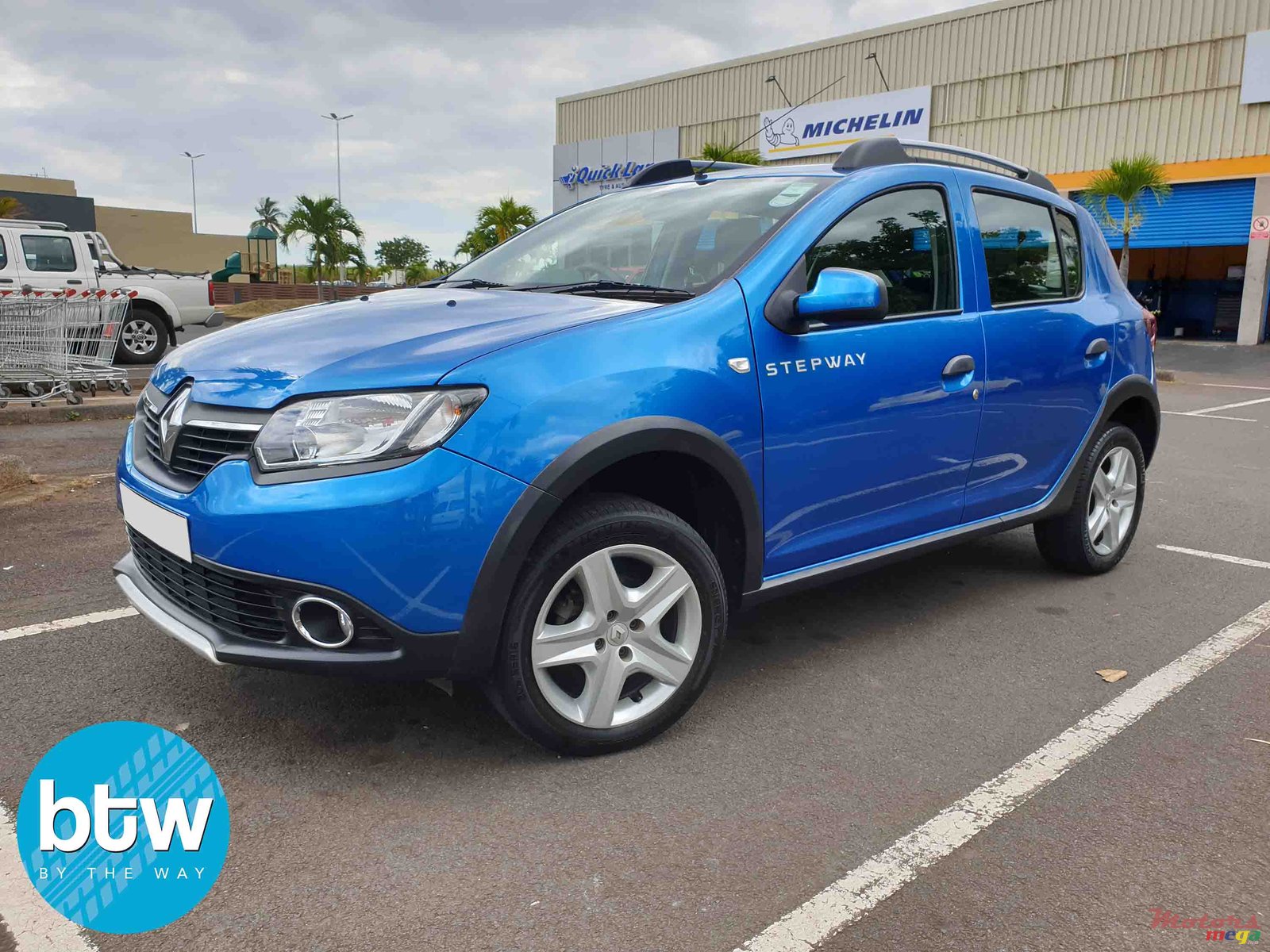 2014' Renault Sandero StepWay 0.9 Turbo photo #4
