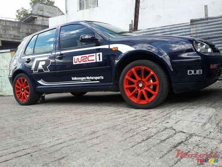 1999' Volkswagen Golf R photo #5