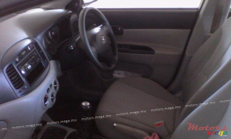 2007' Hyundai Accent photo #4