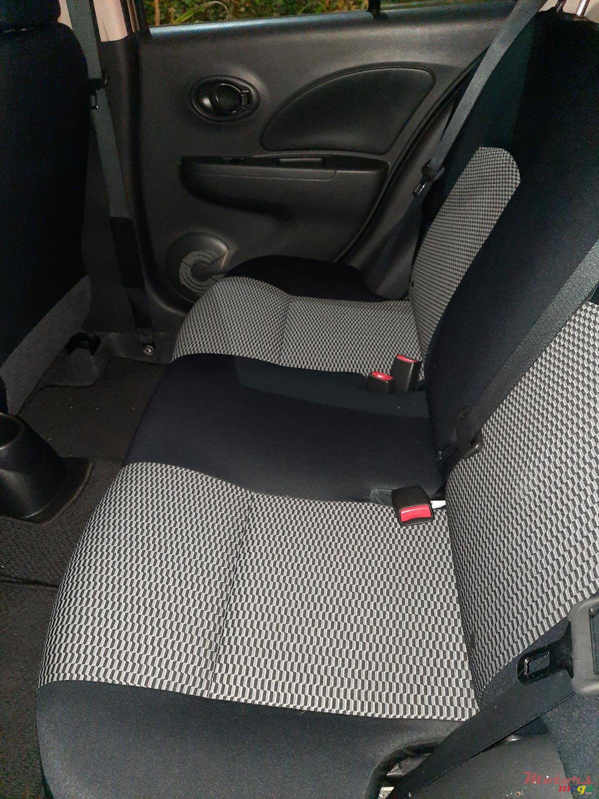 2016' Nissan March photo #1