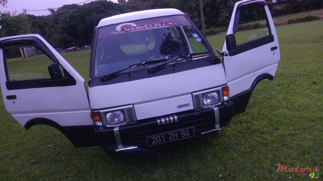 1994' Nissan Vanette pass Vanette Private photo #4