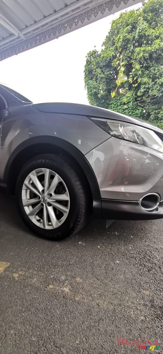 2015' Nissan Qashqai photo #5